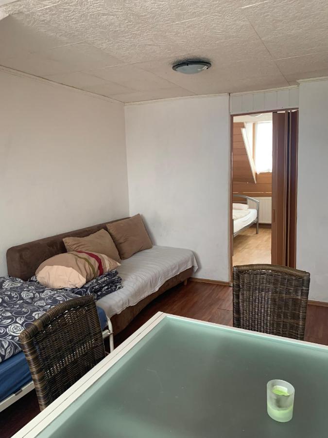 Dachgeschoss Hof Appartement Krefeld Buitenkant foto