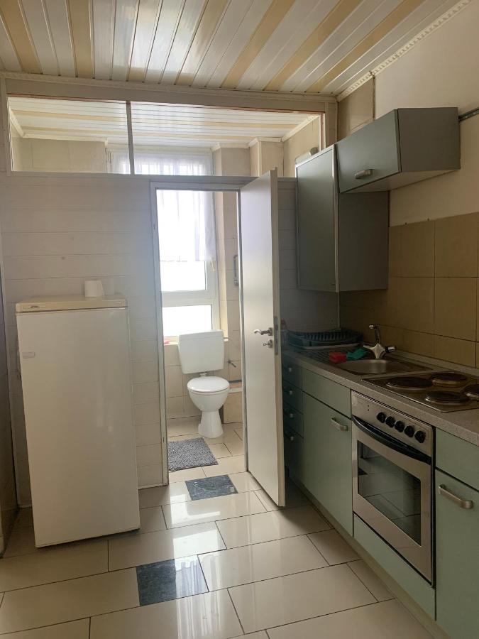 Dachgeschoss Hof Appartement Krefeld Buitenkant foto